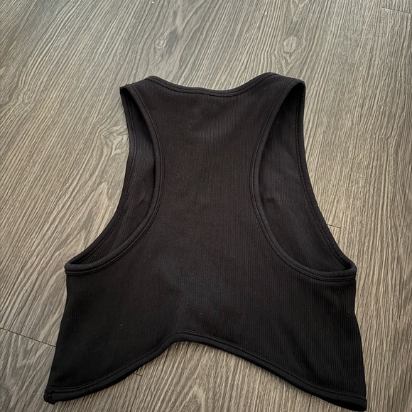 SET Active Sleek Black Tank - Picture 3 of 3